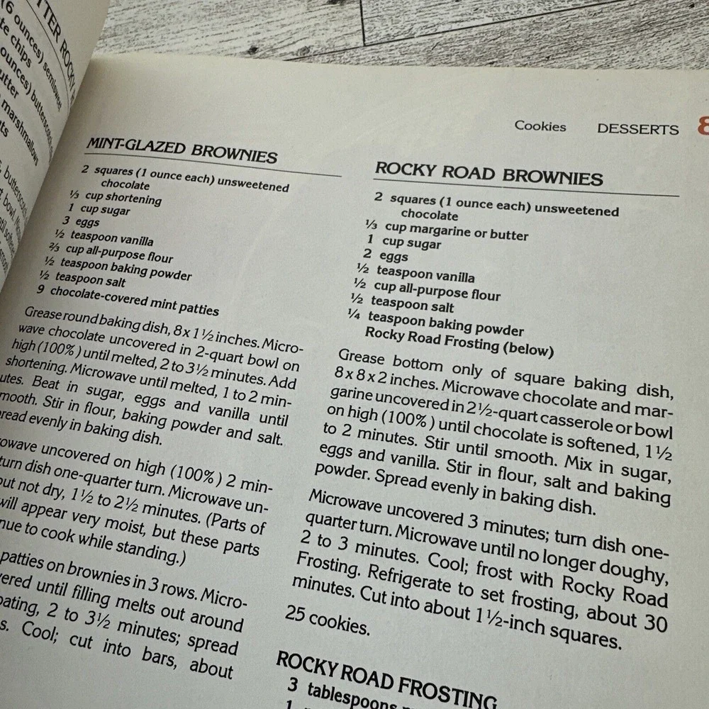 Betty Crocker Microwave Cooking Cookbook 1986 Vintage Recipes Cook Book‎